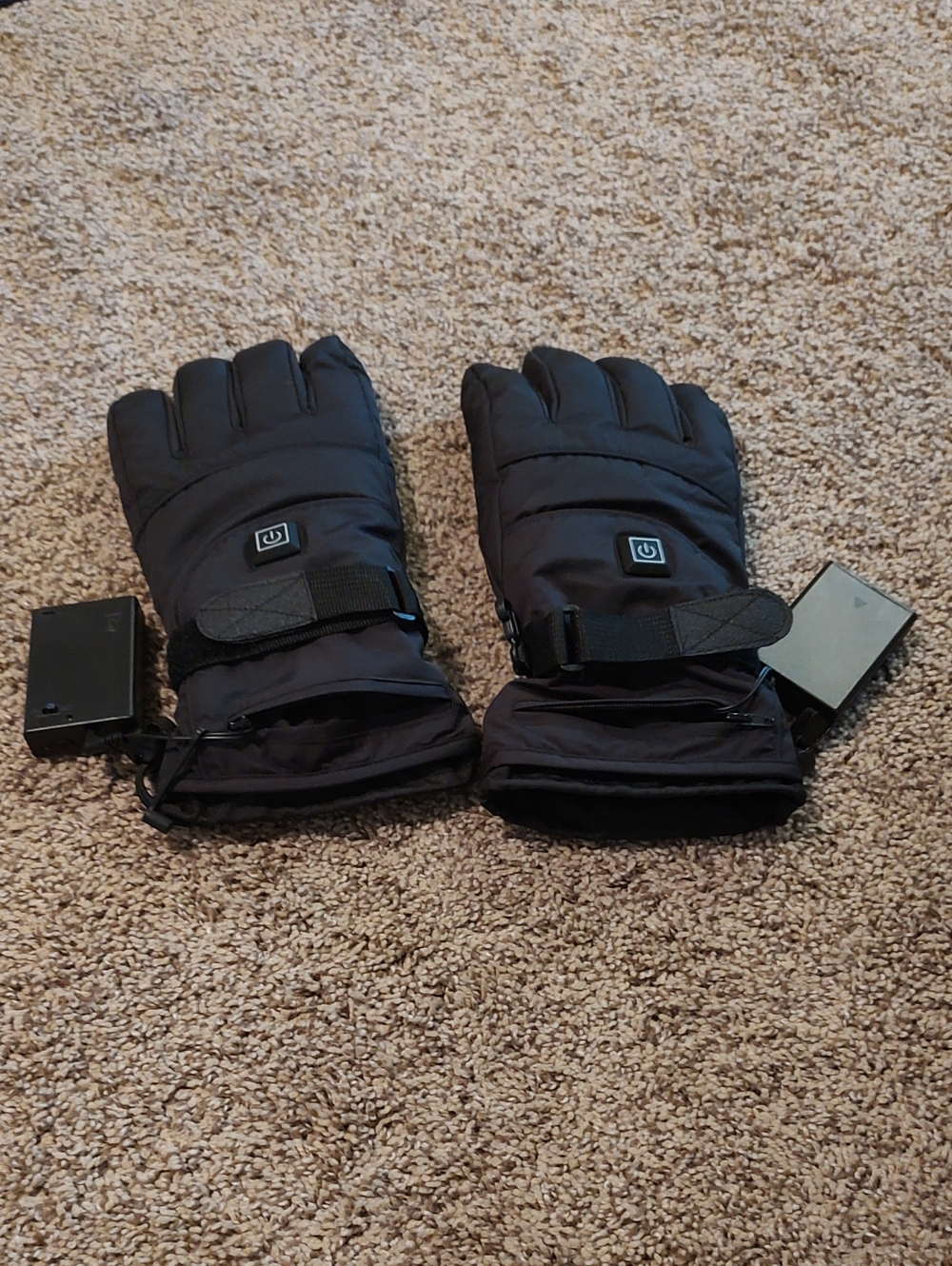 Wavlynn Heated Men's Black Winter Gloves with Adjustable Strap